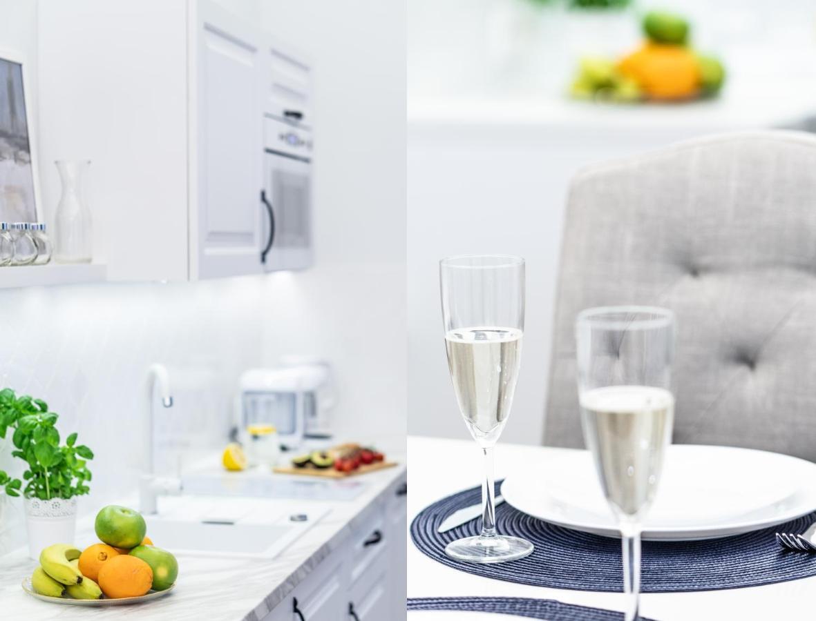 Main Square Apartments Краков Экстерьер фото