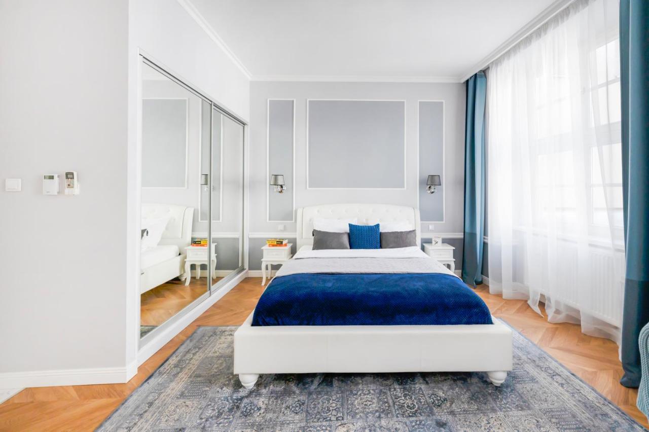 Main Square Apartments Краков Экстерьер фото